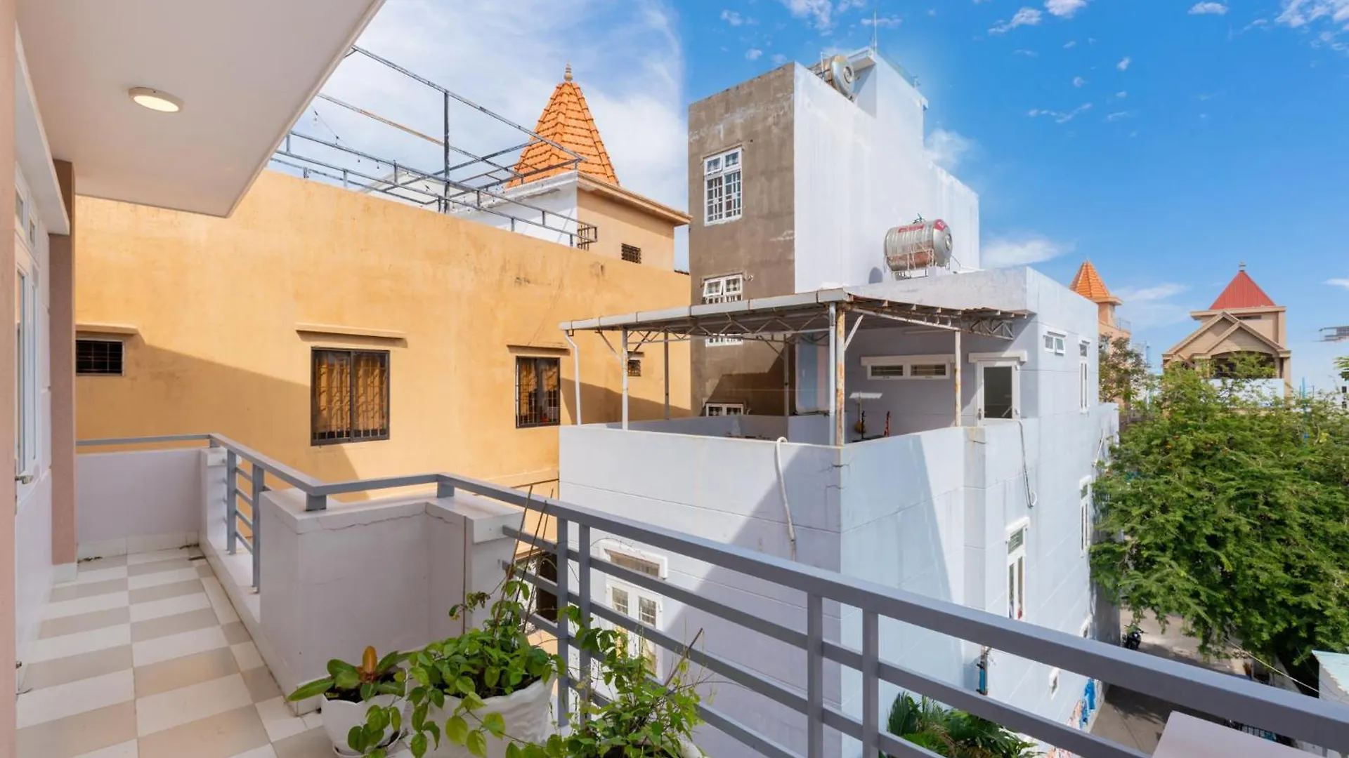 וונג טאו Villa 82 Hoang Hoa Tham וייטנאם