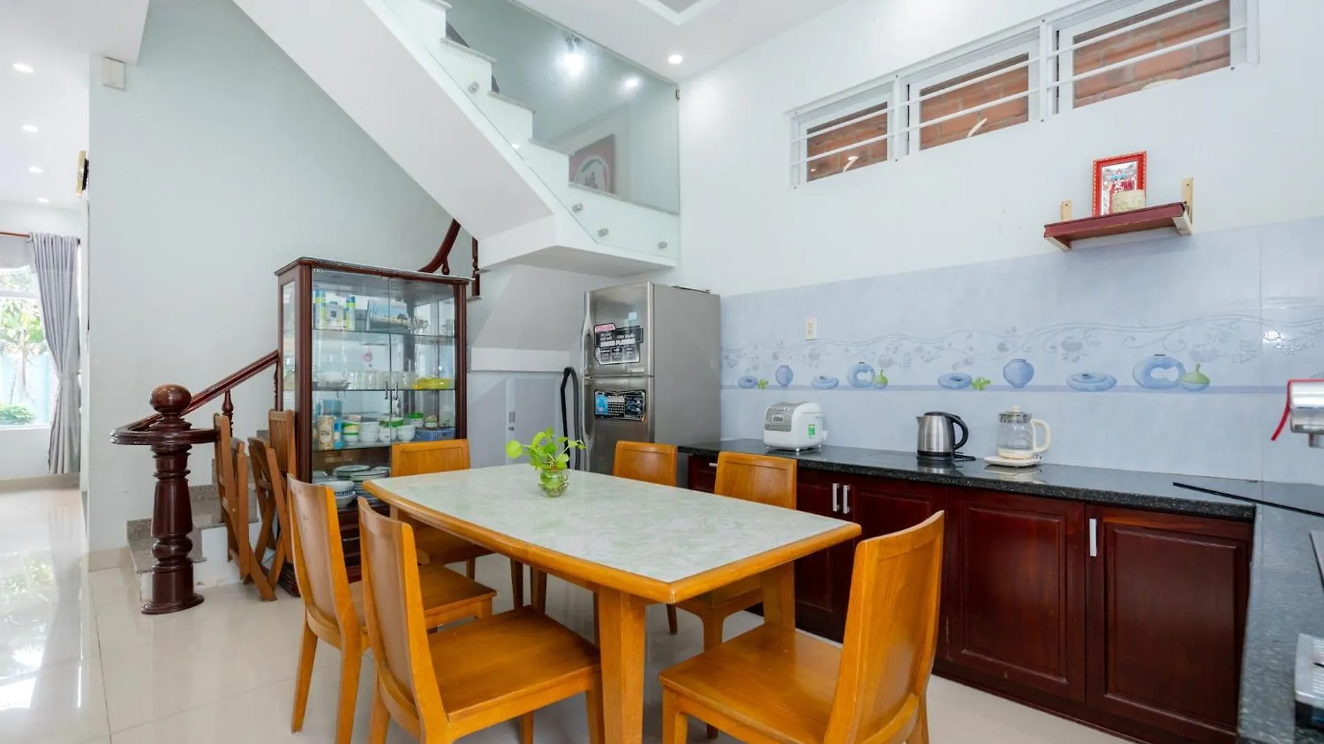 וונג טאו Villa 82 Hoang Hoa Tham