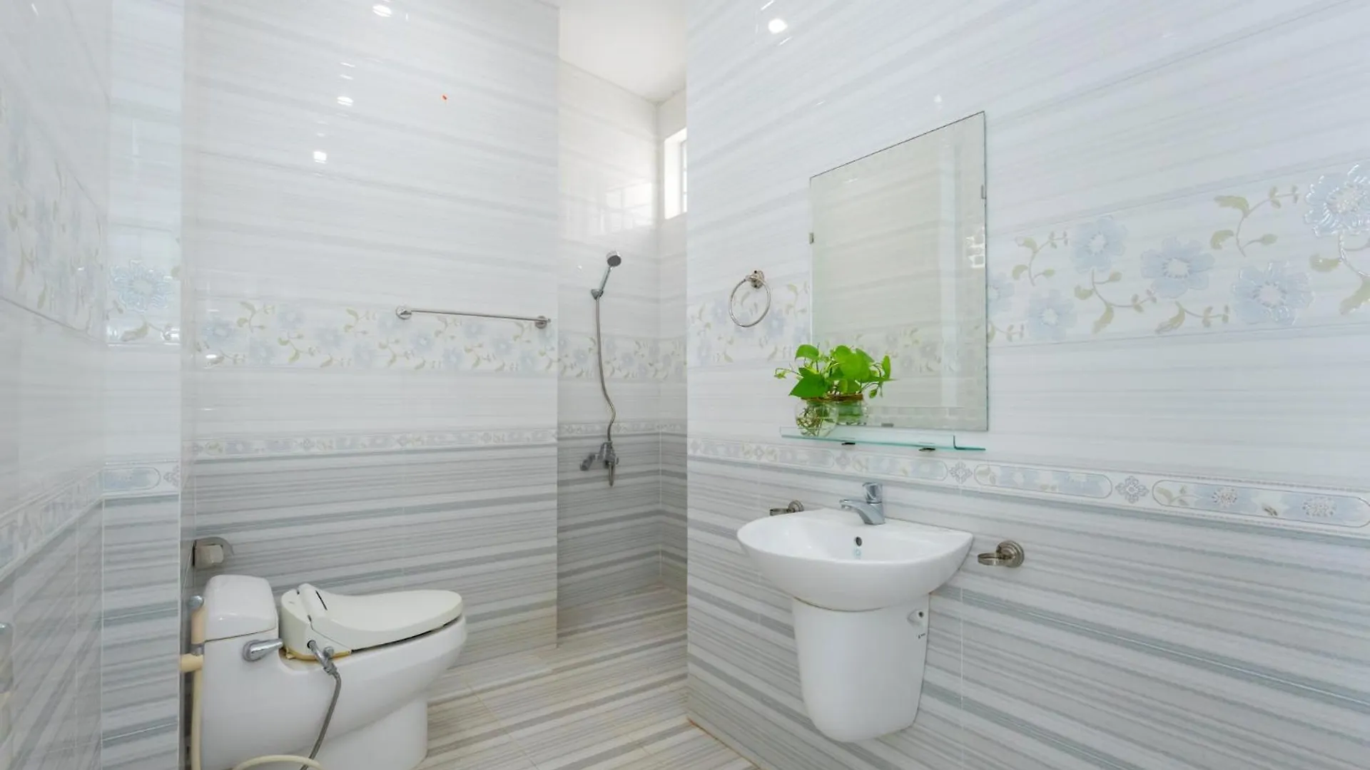 וונג טאו Villa 82 Hoang Hoa Tham 0*, וונג טאו