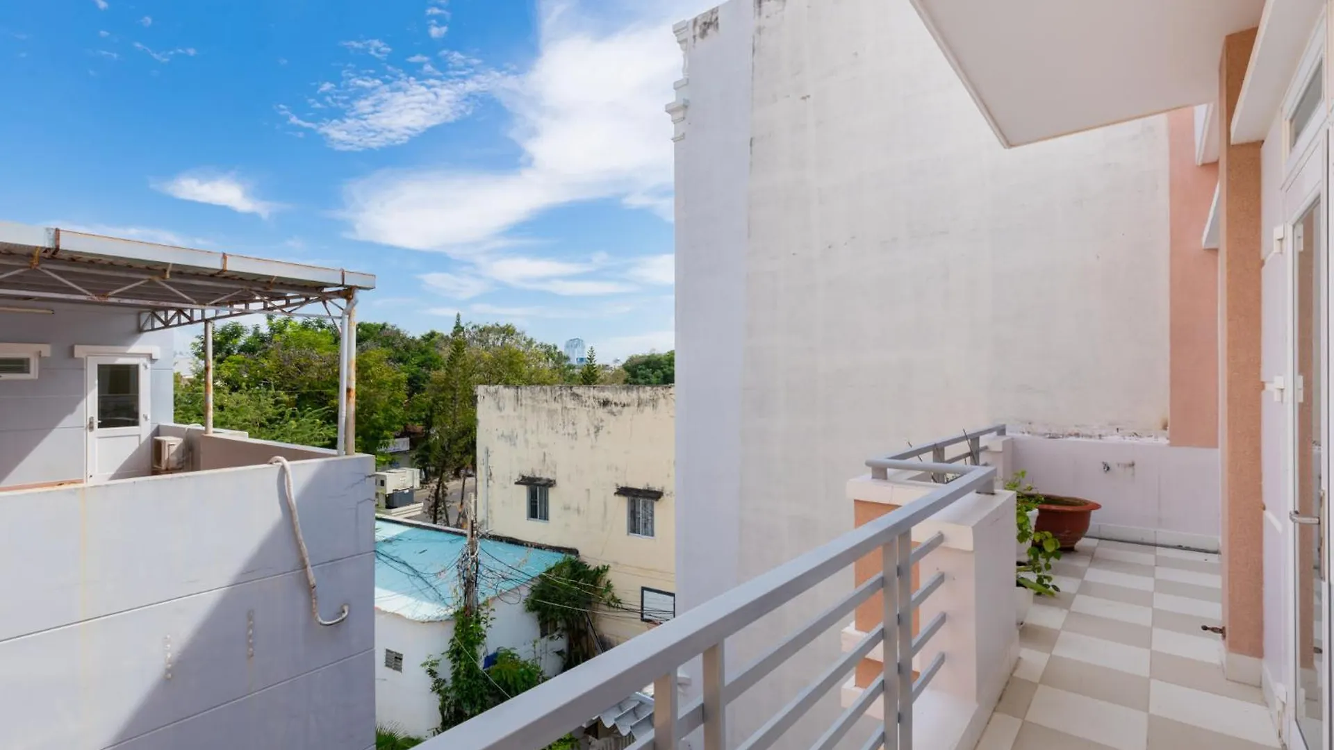 וונג טאו Villa 82 Hoang Hoa Tham וייטנאם