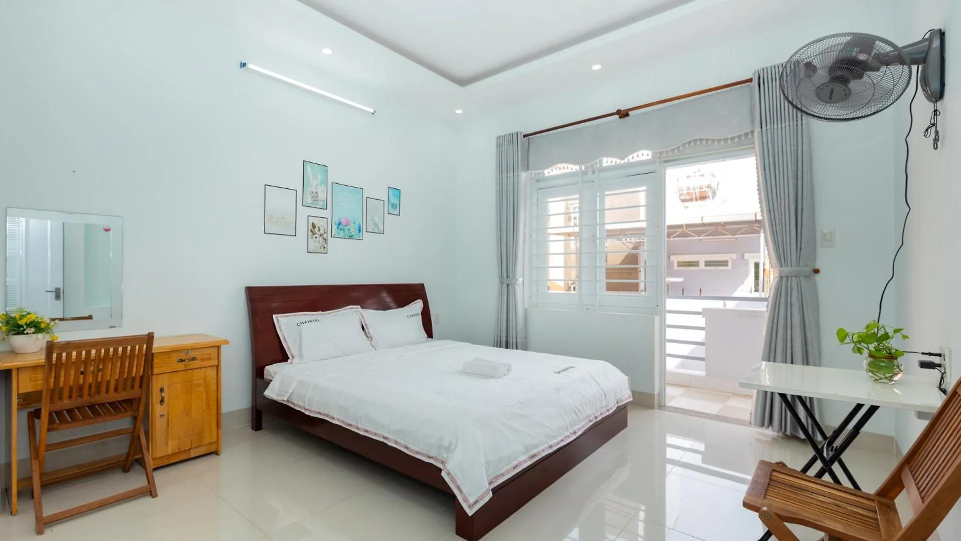 וונג טאו Villa 82 Hoang Hoa Tham