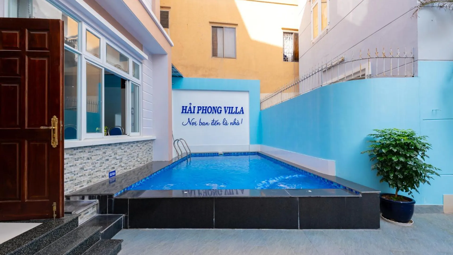 וונג טאו Villa 82 Hoang Hoa Tham
